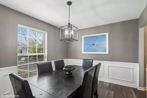 Dining - 565 Surrey Ridge Dr, Cary, IL 60013 photo 2 of 2