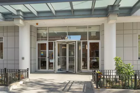 1629 S Prairie Ave #1101, Chicago, IL 60616