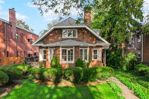 10209 S Leavitt St, Chicago, IL 60643