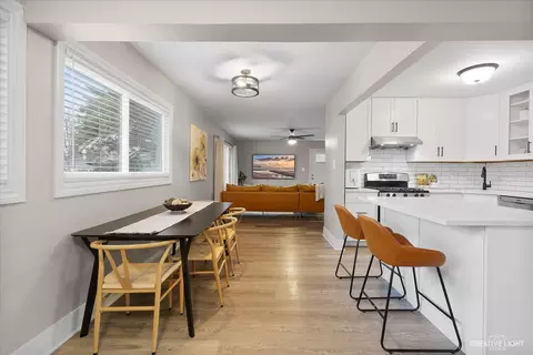 Dining - 395 Westview St, Hoffman Estates, IL 60169 photo 2 of 2