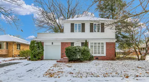 811 W William St, Champaign, IL 61820