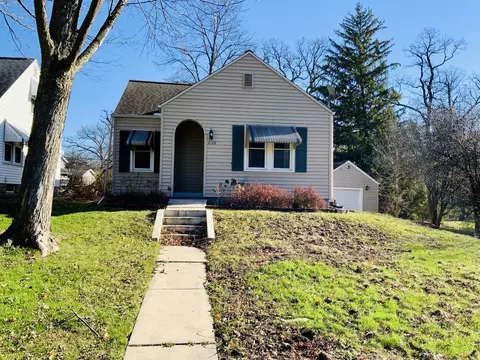 2128 Fields Pl, Ottawa, IL 61350