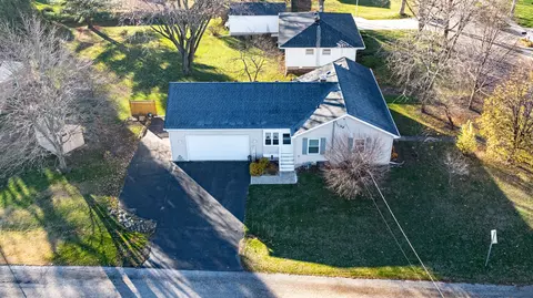 702 Mill St, Yorkville, IL 60560