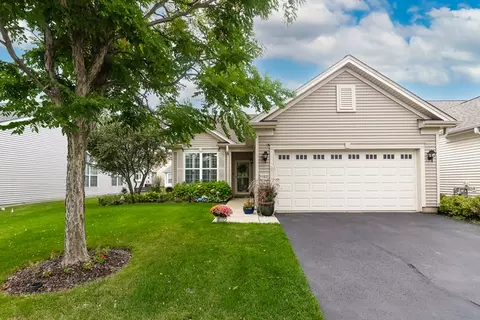 11642 Evergreen Ln, Huntley, IL 60142
