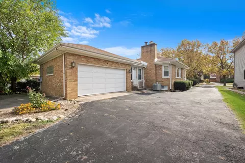 400 Addison Rd, Riverside, IL 60546 photo 38