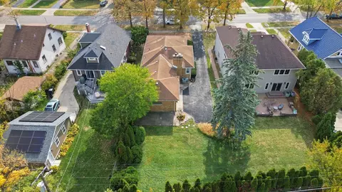 400 Addison Rd, Riverside, IL 60546 photo 41
