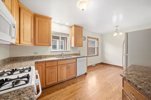 400 Addison Rd, Riverside, IL 60546 photo 20