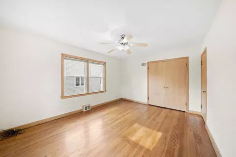 400 Addison Rd, Riverside, IL 60546 photo 11