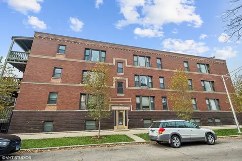 2148 N Sawyer Ave #303, Chicago, IL 60647