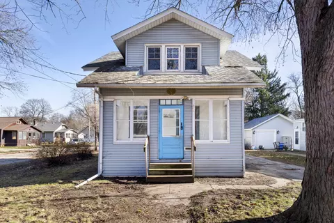1925 Carney Ave, Rockford, IL 61103