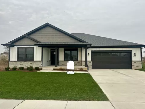 429 Prince Valiant Ln, Bourbonnais, IL 60914