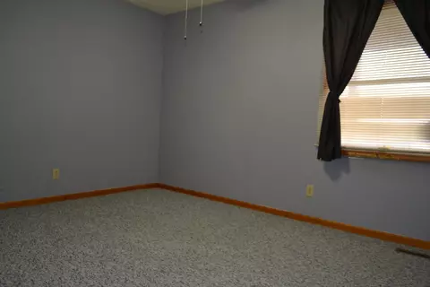404 E Knox St, Morrison, IL 61270 photo 15