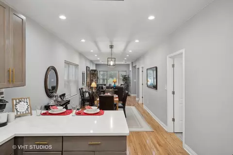 Entry Way - 434 E 90th St, Chicago, IL 60619 photo 2 of 2