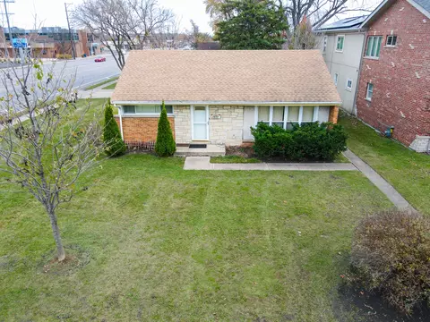 7959 N Nora Ave, Niles, IL 60714