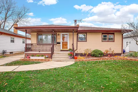 18514 Oakley Ave, Lansing, IL 60438