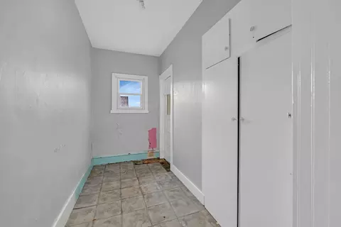 231 Casseday Ave, Joliet, IL 60432 photo 24