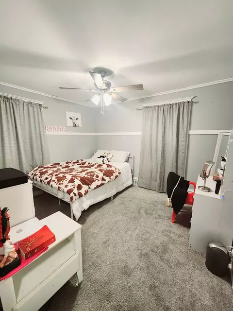 Bedroom - 612 Lafayette St, Aurora, IL 60505 photo 1 of 3