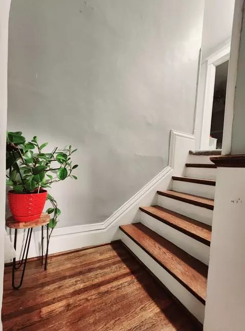Entry Way - 612 Lafayette St, Aurora, IL 60505 photo 2 of 2