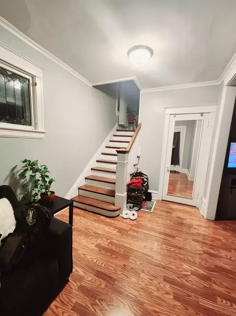 Entry Way - 612 Lafayette St, Aurora, IL 60505 photo 1 of 2