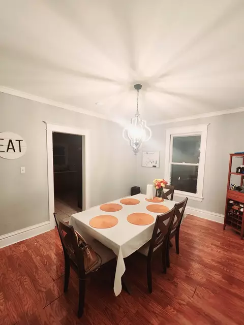 Dining - 612 Lafayette St, Aurora, IL 60505 photo 2 of 2