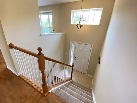 749 Station Blvd, Aurora, IL 60504 photo 2