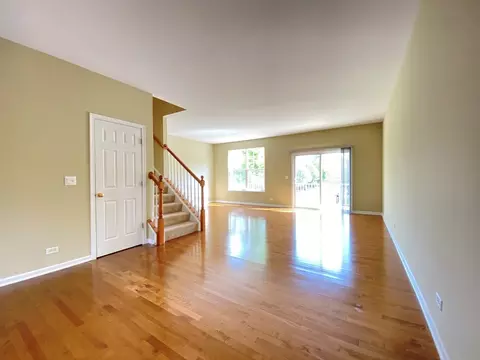 749 Station Blvd, Aurora, IL 60504 photo 11