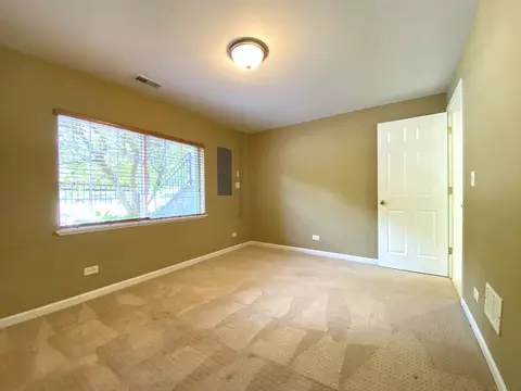 749 Station Blvd, Aurora, IL 60504 photo 30