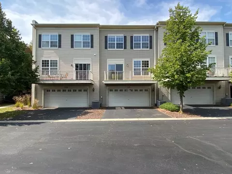 749 Station Blvd, Aurora, IL 60504 photo 33