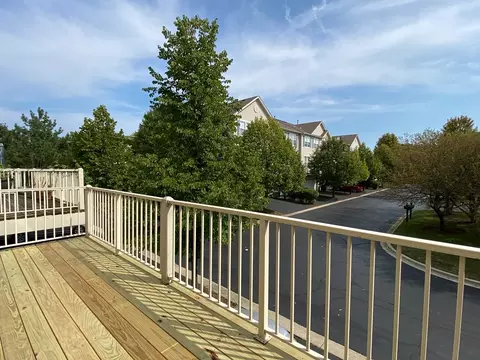 749 Station Blvd, Aurora, IL 60504 photo 13
