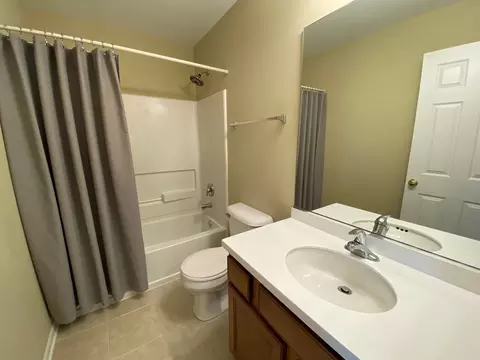 749 Station Blvd, Aurora, IL 60504 photo 26