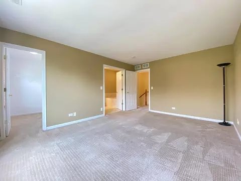 749 Station Blvd, Aurora, IL 60504 photo 18