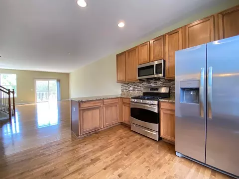 749 Station Blvd, Aurora, IL 60504 photo 8