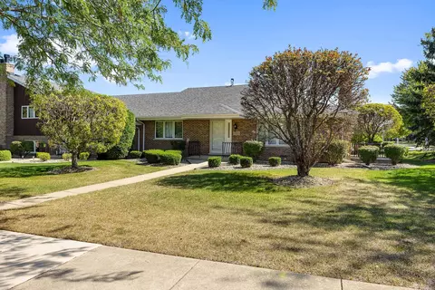 17815 Bernard Dr, Orland Park, IL 60467