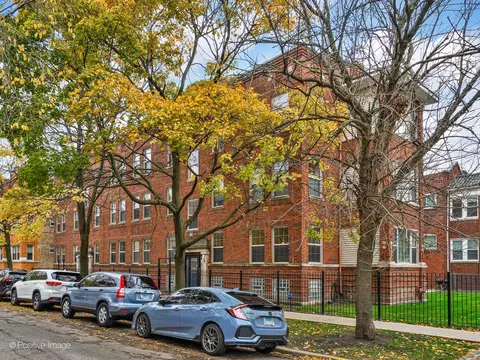 3549 W Ainslie St #3, Chicago, IL 60625