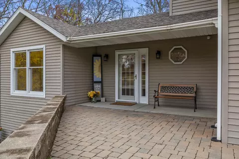 1979 Sunline Dr, Davis, IL 61019 photo 2