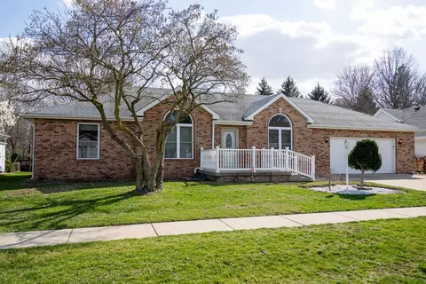 2709 E Coddington Cir, Urbana, IL 61802