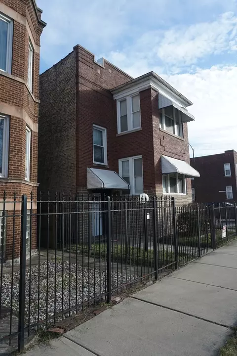 Undisclosed, Chicago, IL 60619