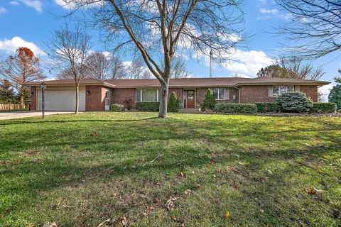 4727 N 3000w Rd, Bourbonnais, IL 60914