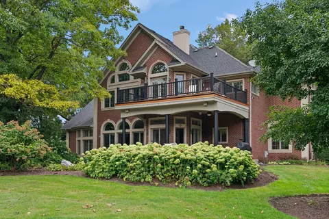 5 N156 Dunham Rd, Wayne, IL 60184