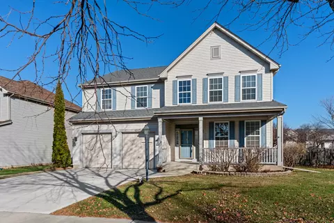 4915 Kimball Ln, Carpentersville, IL 60110