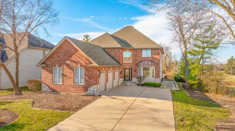 1300 S Ridge Rd, Willowbrook, IL 60527