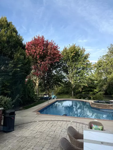 Exterior - 1300 S Ridge Rd, Willowbrook, IL 60527 photo 6 of 6