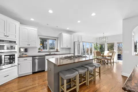 Kitchen - 1300 S Ridge Rd, Willowbrook, IL 60527 photo 2 of 5
