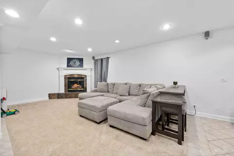 Living - 1300 S Ridge Rd, Willowbrook, IL 60527 photo 3 of 3