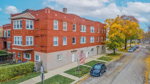 4215 N Lockwood Ave #2, Chicago, IL 60641