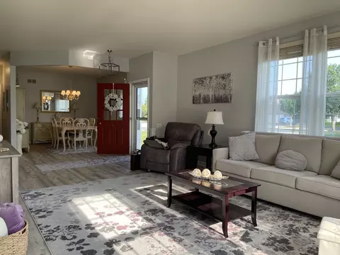 Other - 4 Tiverton Ct, Algonquin, IL 60102 photo 2 of 10