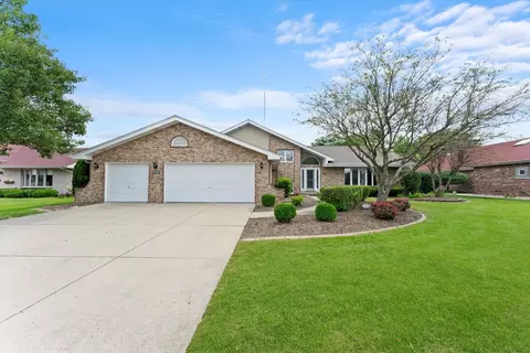 19433 York Dr, Mokena, IL 60448
