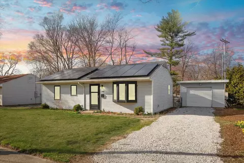 1206 E Florida Ave, Urbana, IL 61801