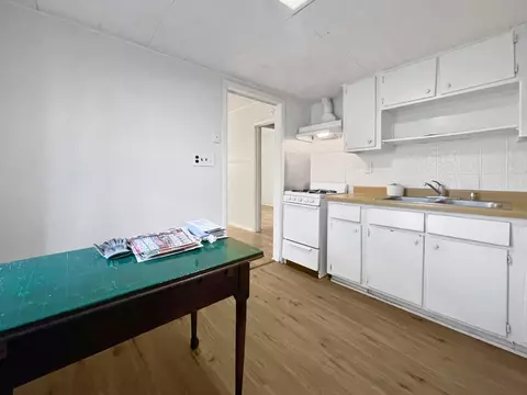 658 Algona Ave, Elgin, IL 60120 photo 7