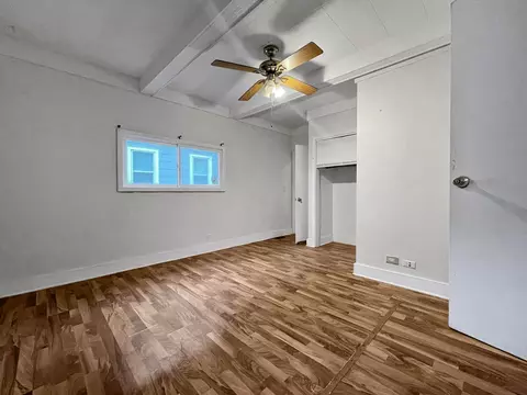 658 Algona Ave, Elgin, IL 60120 photo 10